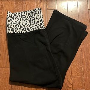 Victoria secret capri yoga pant